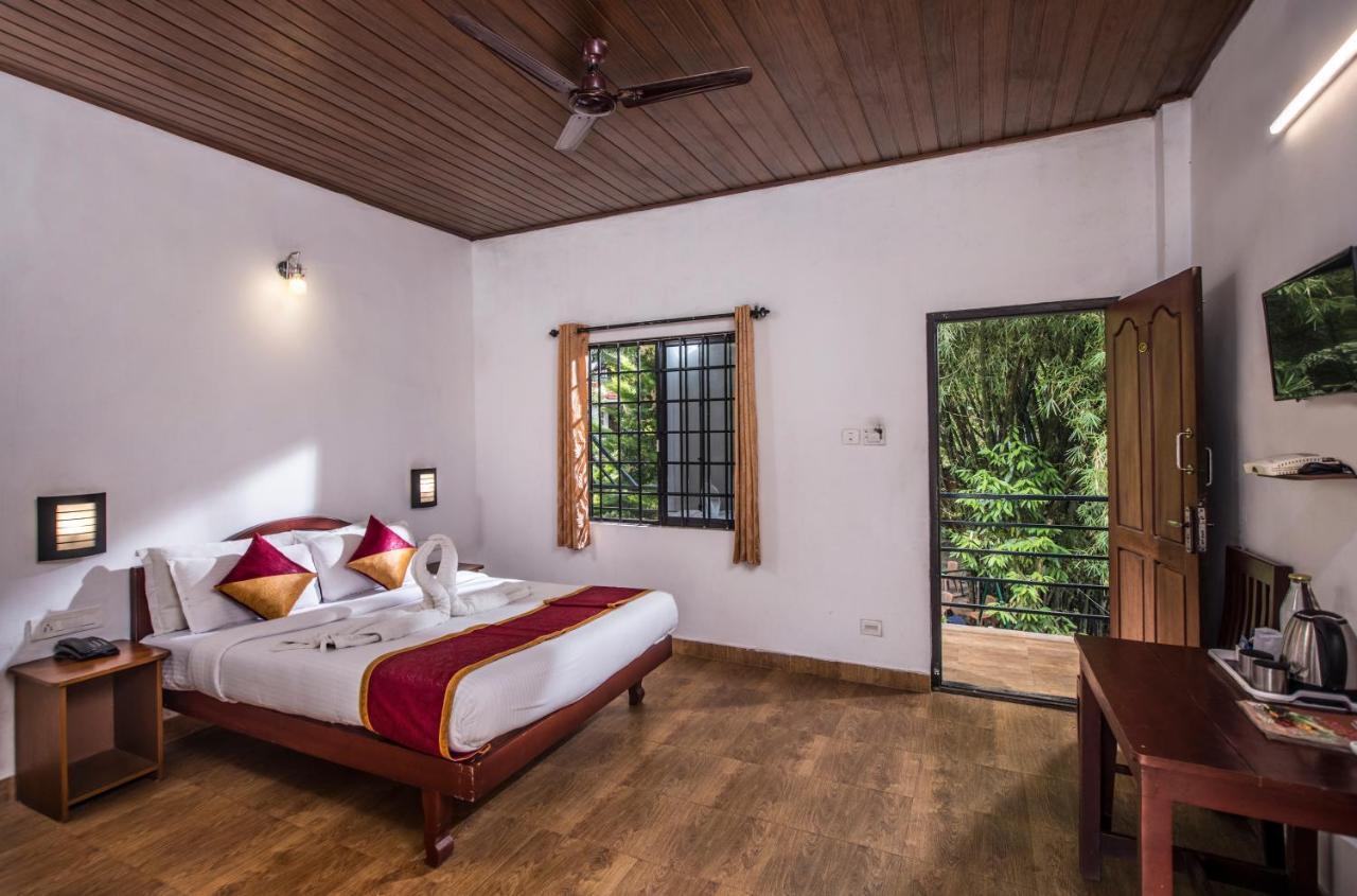 Spice Jungle Resort Munnar Bagian luar foto