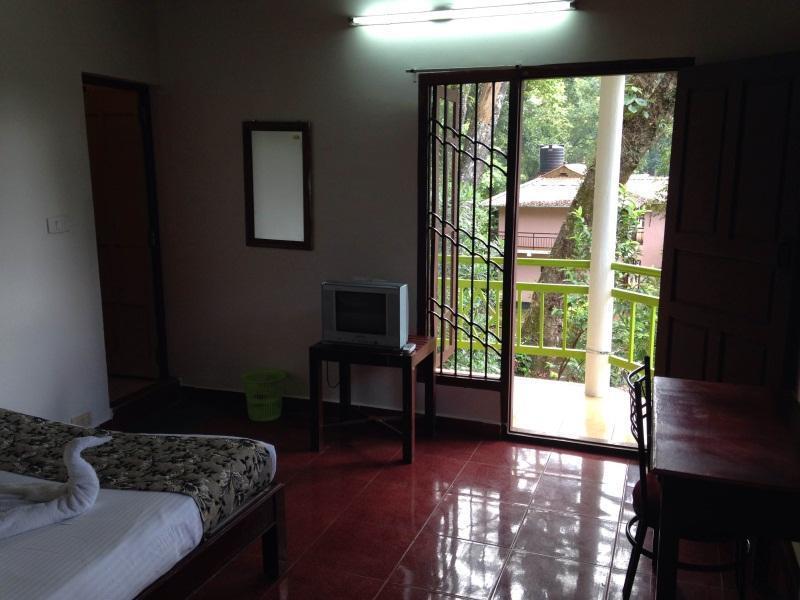 Spice Jungle Resort Munnar Bagian luar foto