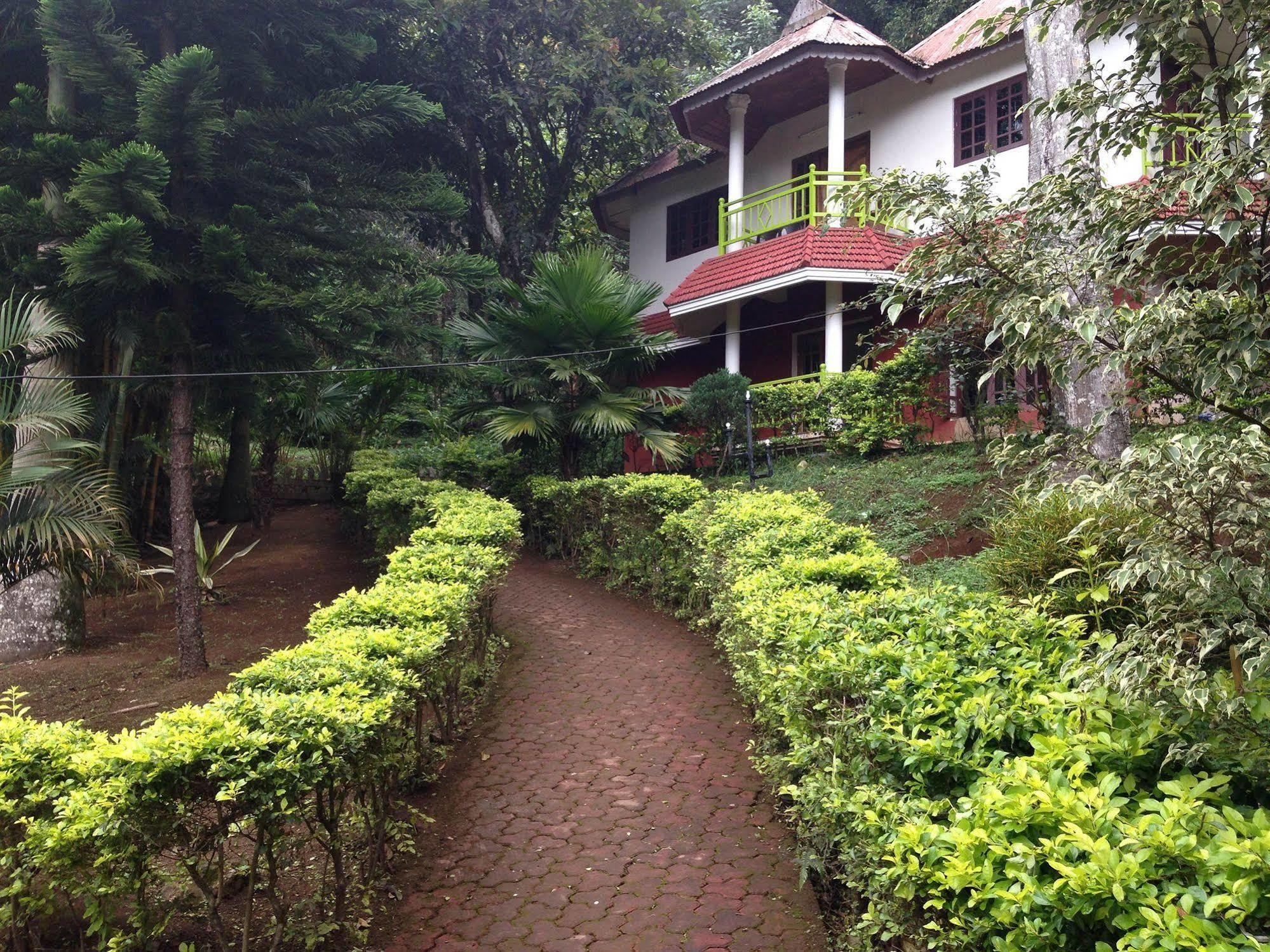 Spice Jungle Resort Munnar Bagian luar foto